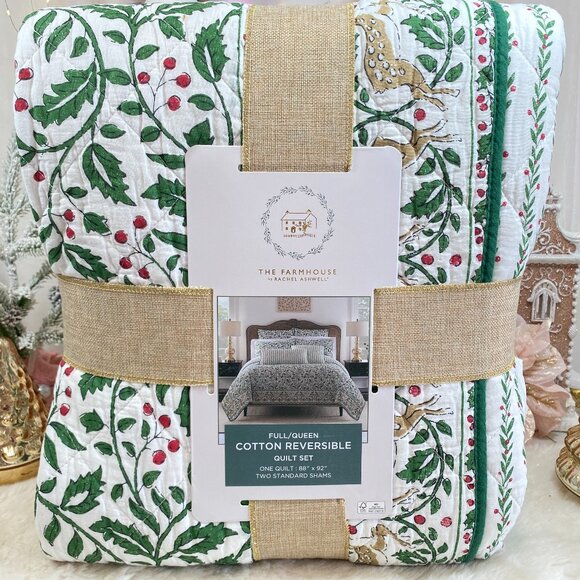 Rachel ashwell Other - THE FARMHOUSE RACHEL ASHWELL Holiday Holly Berry Reindeer F/Queen Quilt 3PC Set